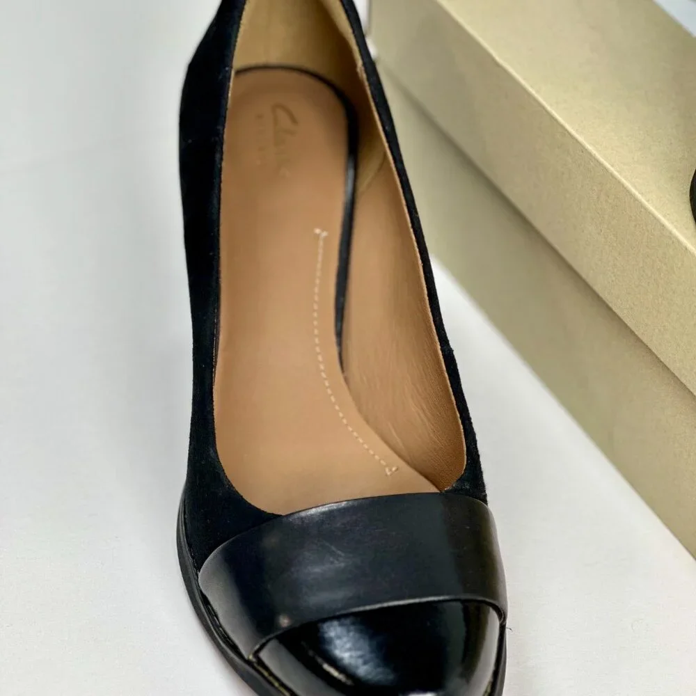 Clarks Artisan Tarah Brae Black Suede Patent Leather Pumps Women’s Size 6.5M - Picture 16 of 16